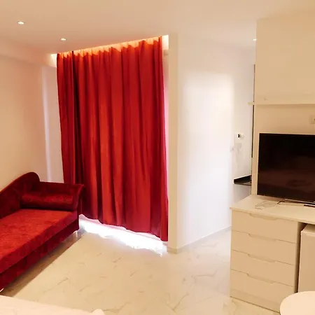Lumi Sarandë